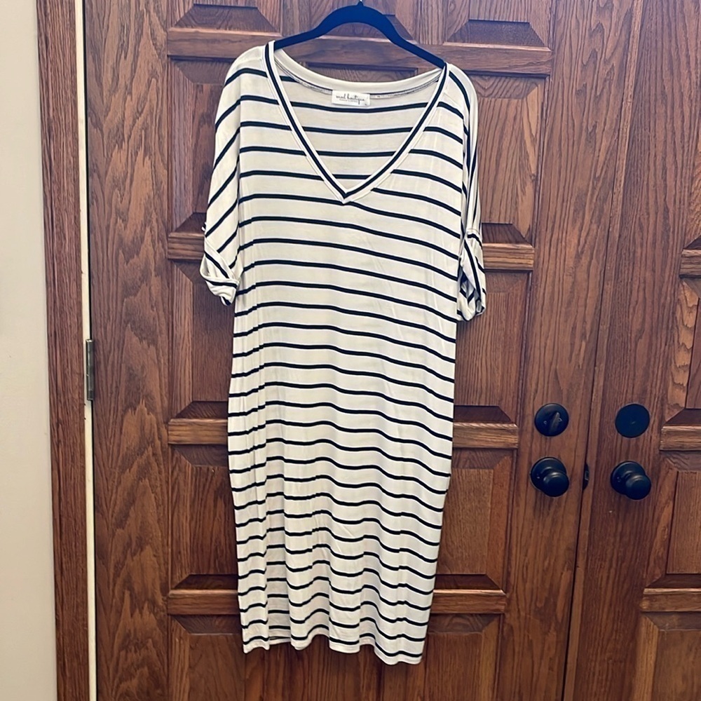 NWOT Mod Boutique Navy Striped Midi Dress Size XL - Picture 2 of 5